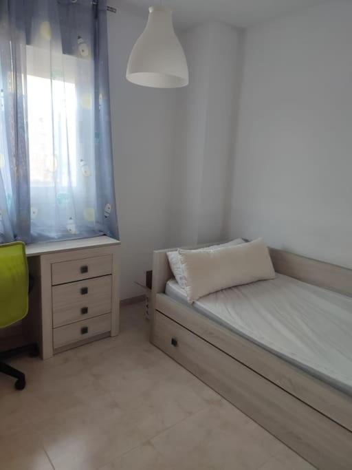 Apartamento En Primera Linea De Playa Con Vistas Cabanes  Eksteriør billede